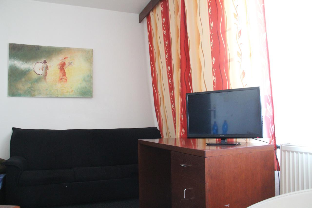 Hotel Rambousek Nové Město nad Metují Kültér fotó