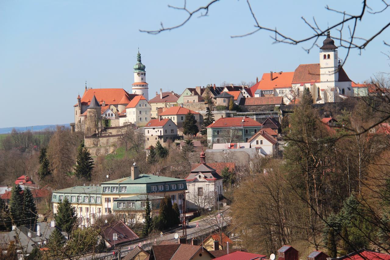 Hotel Rambousek Nové Město nad Metují Kültér fotó