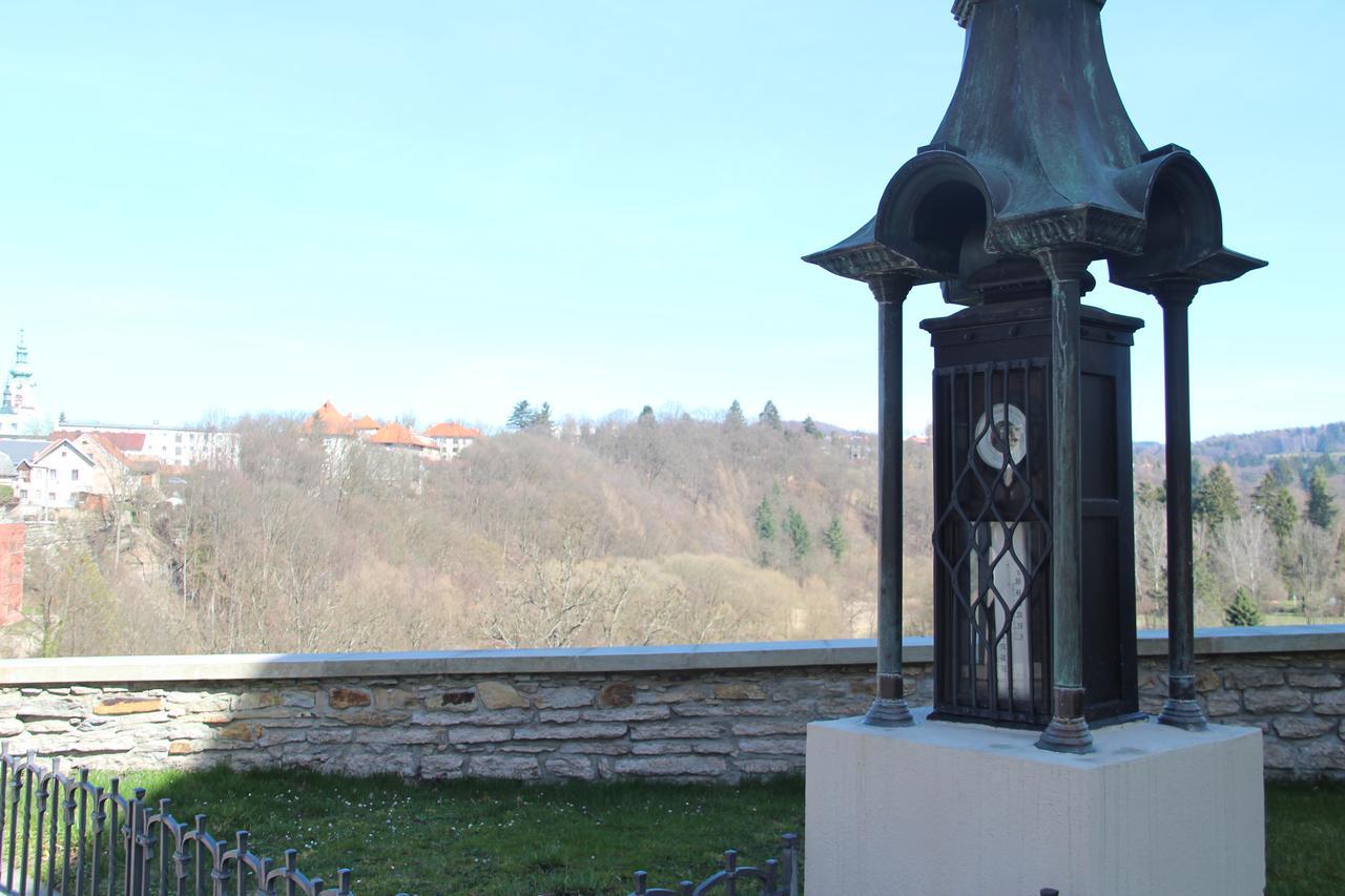 Hotel Rambousek Nové Město nad Metují Kültér fotó